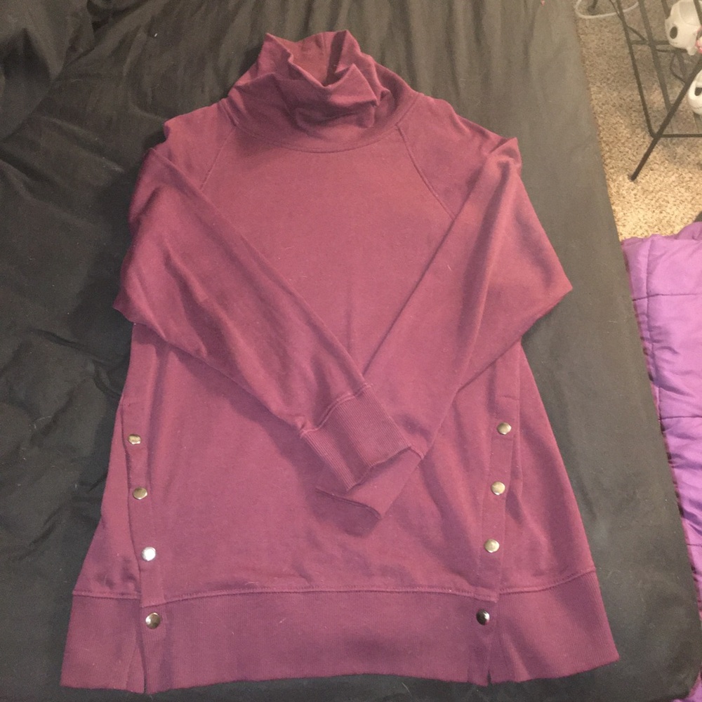 Maurices Dark Red/Maroon Large Sweater